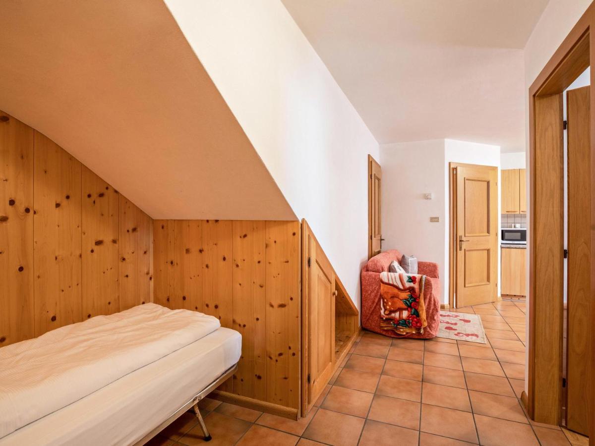 Ciasa Lino Rotic Apartment